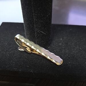 Vintage Elegant Gold Tie Clip